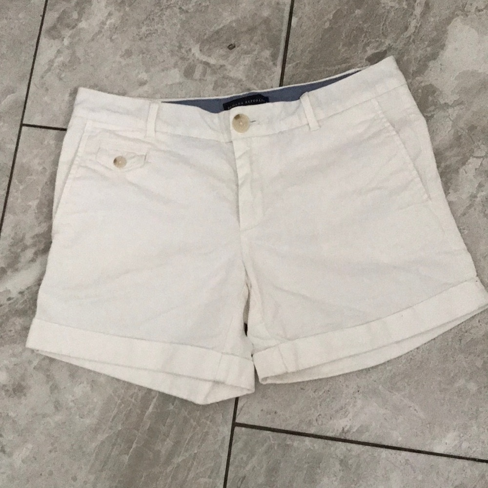 BANANA REPUBLIC Women's White Cotton Chino Shorts | 2